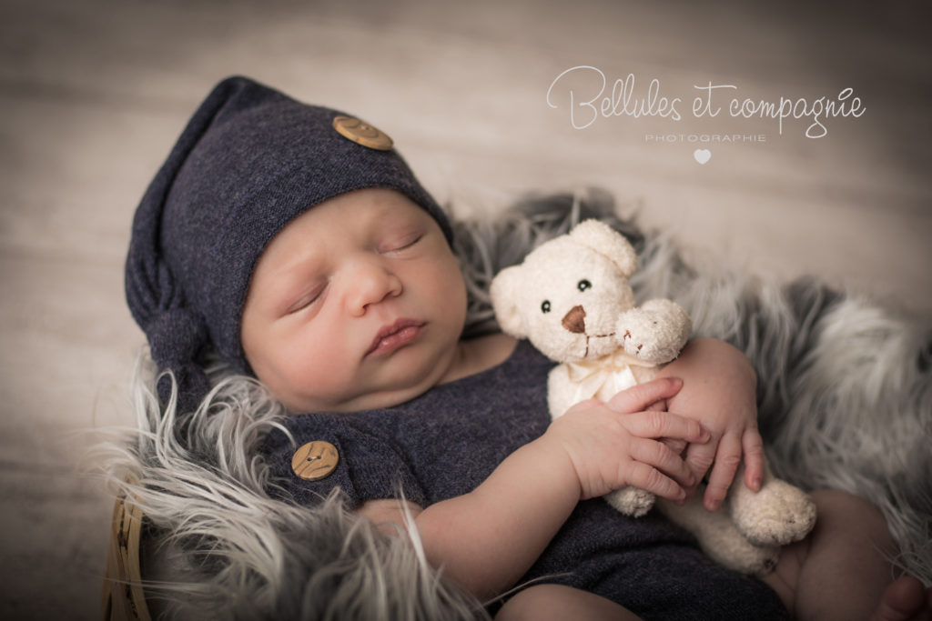 séance naissance bonnet peluche 