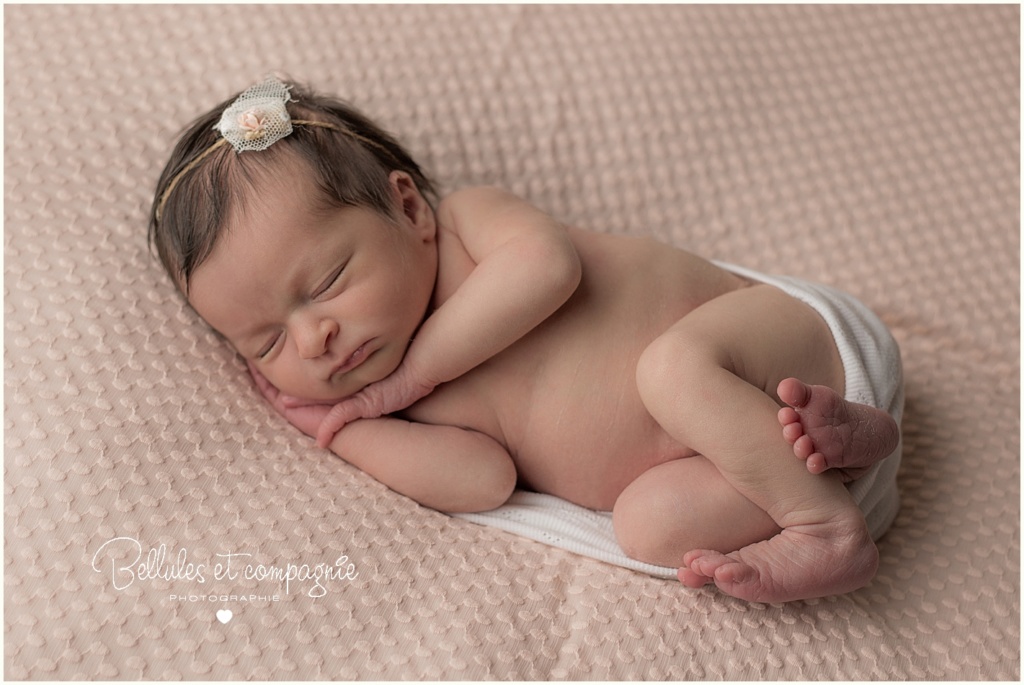 séance newborn posing clermont ferrand